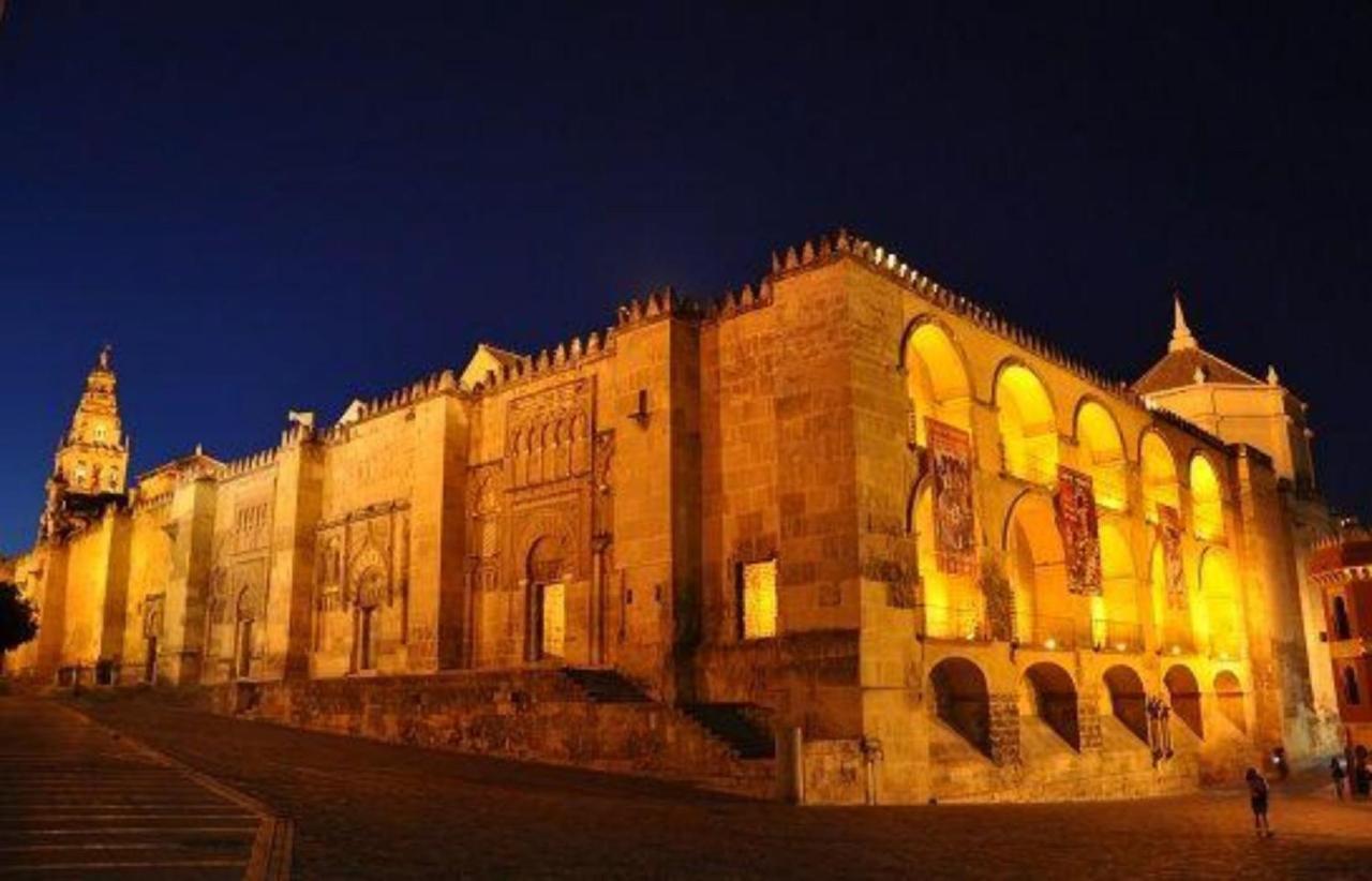 شقة Casa En Plaza De La Corredera Con Balcon قرطبة المظهر الخارجي الصورة